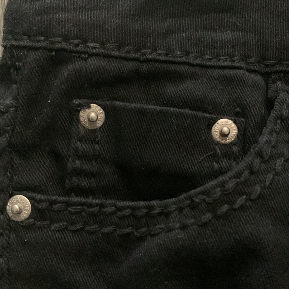 Wet Seal Black Distressed Frayed Hem Jean Shorts - Picture 7 of 9